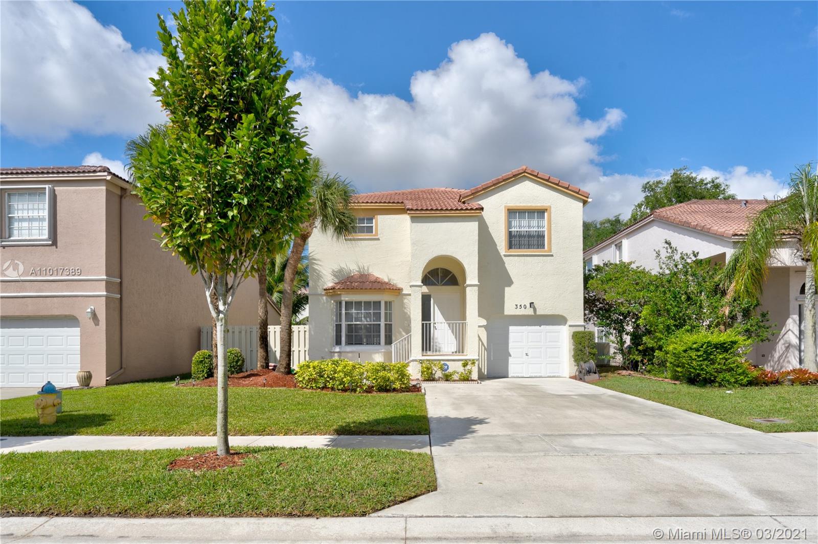 350 NW 152nd Ave, Pembroke Pines, FL 33028