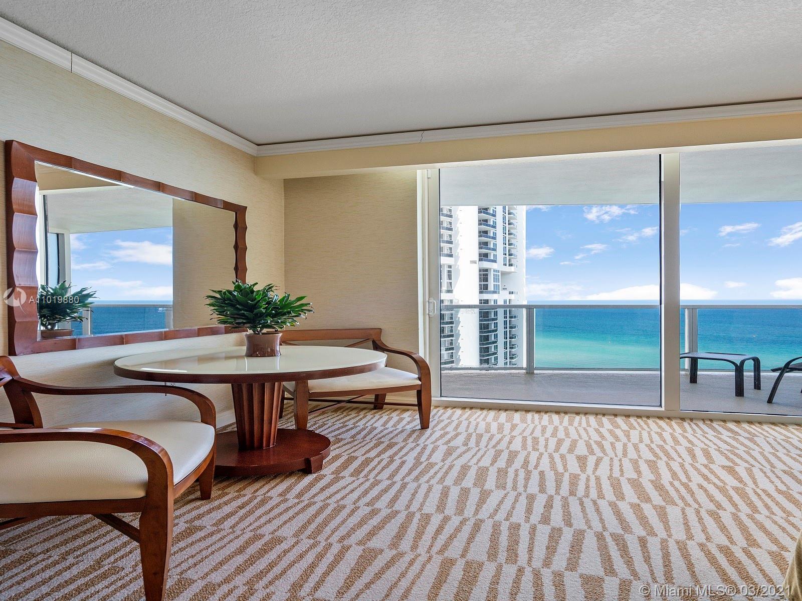 Sunny Isles Beach, FL 33160,18001 Collins Ave #1706