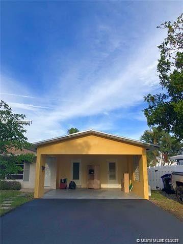 5830 NE 17th Rd, Fort Lauderdale, FL 33334