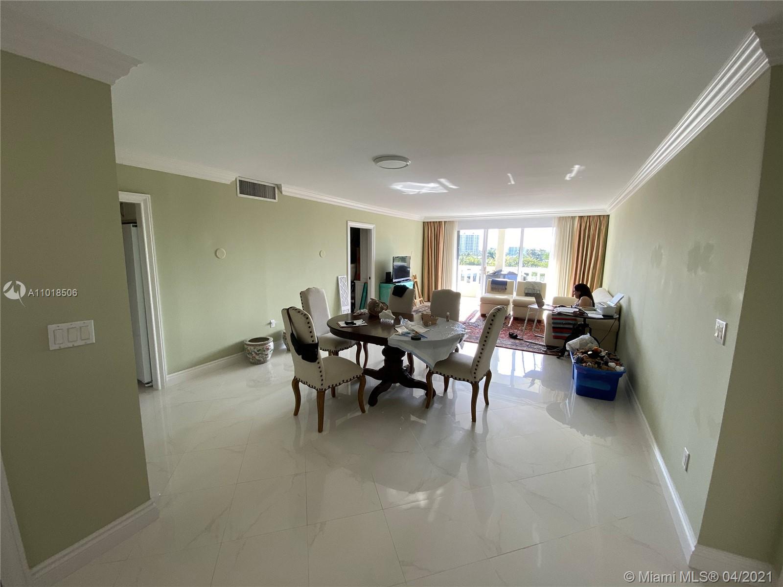 Bal Harbour, FL 33154,9801 Collins Ave #7M