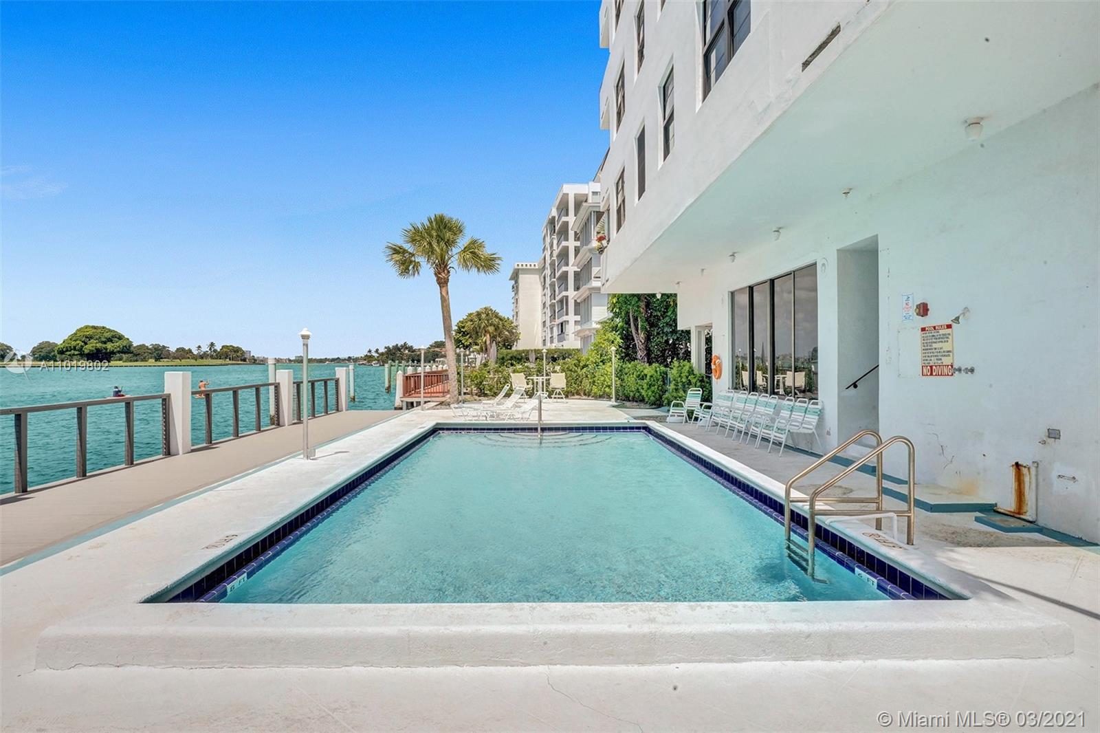 Bay Harbor Islands, FL 33154,9180 W Bay Harbor Dr #3B