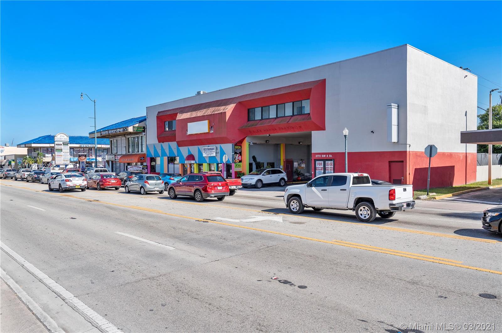 2772 SW 8th St, Miami, FL 33135