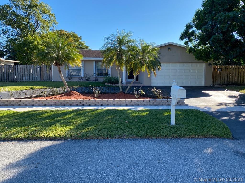 8120 NW 73rd Ave, Tamarac, FL 33321