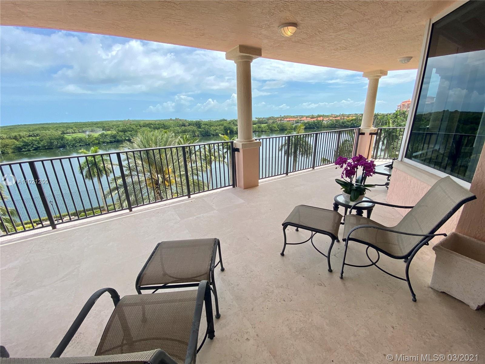 Coral Gables, FL 33158,13627 Deering Bay Dr #503