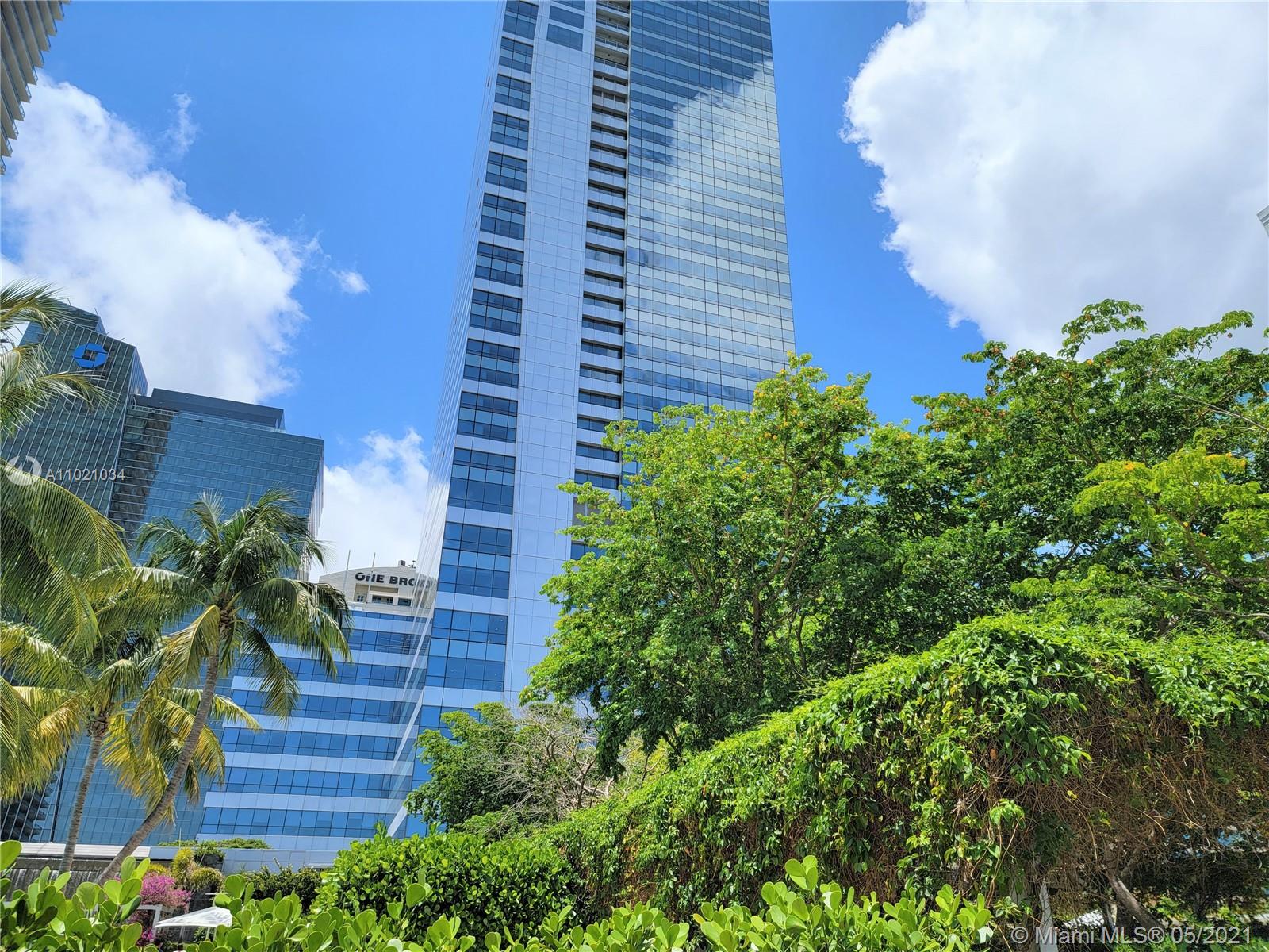 1435 BRICKELL AV #3308, Miami, FL 33131