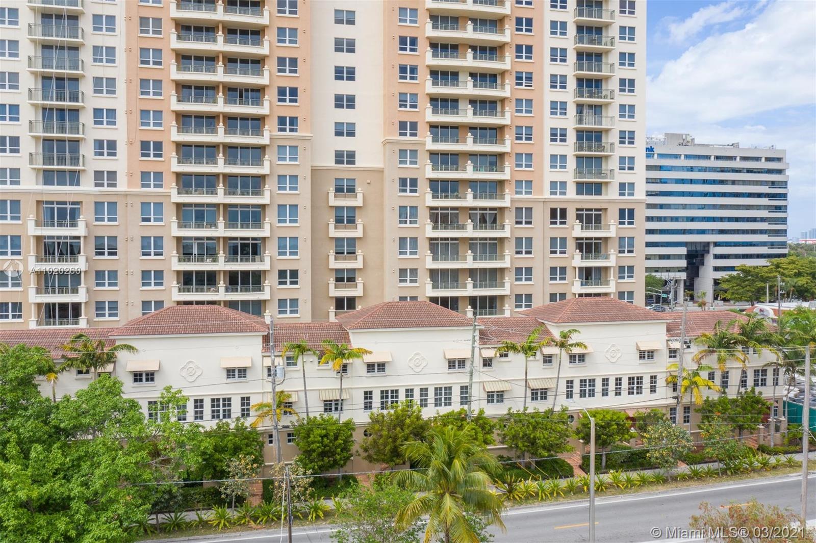 Coral Gables, FL 33145,3232 Coral Way #115