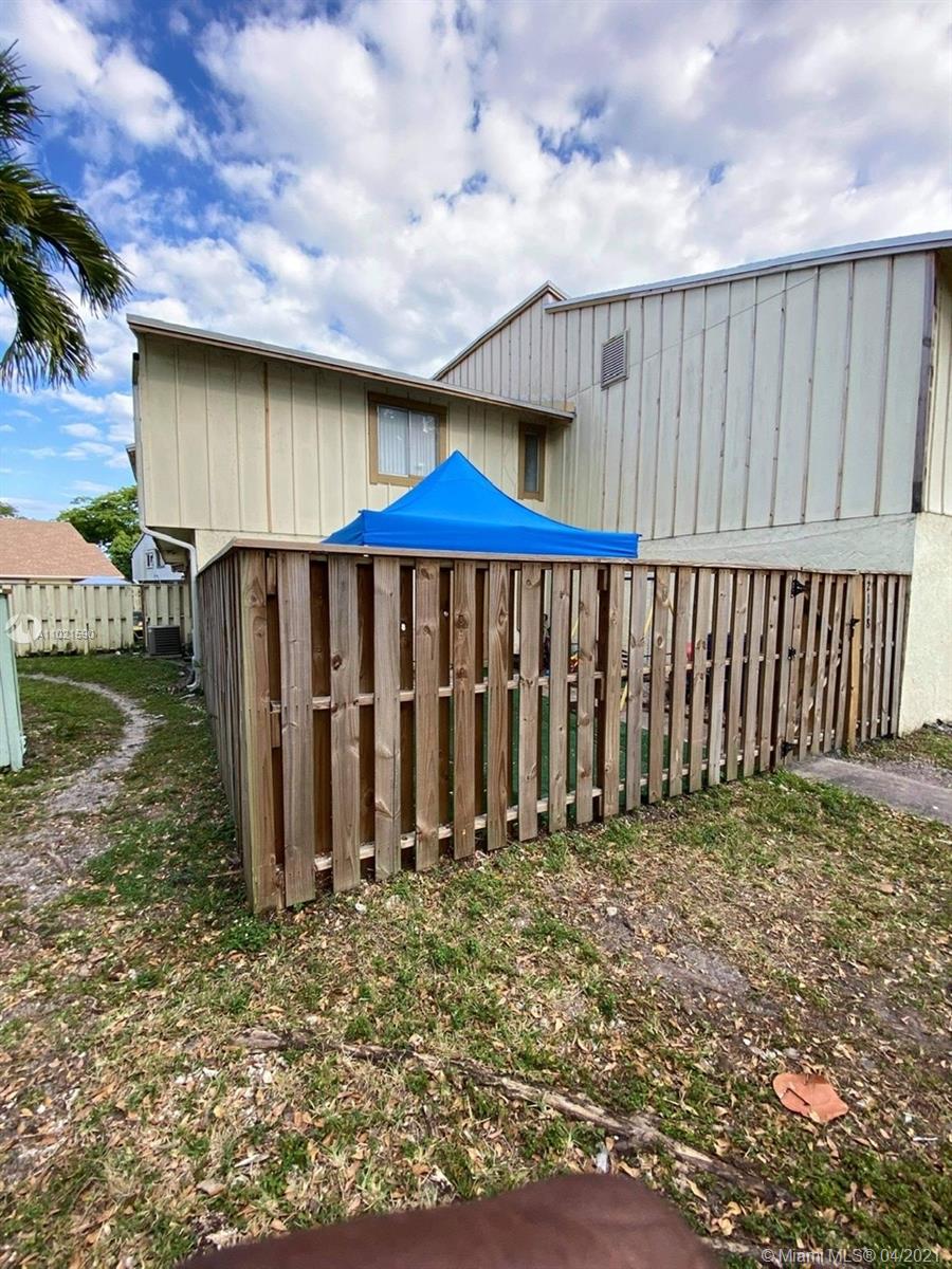 Lauderhill, FL 33313,2118 NW 59th Ter #80-B