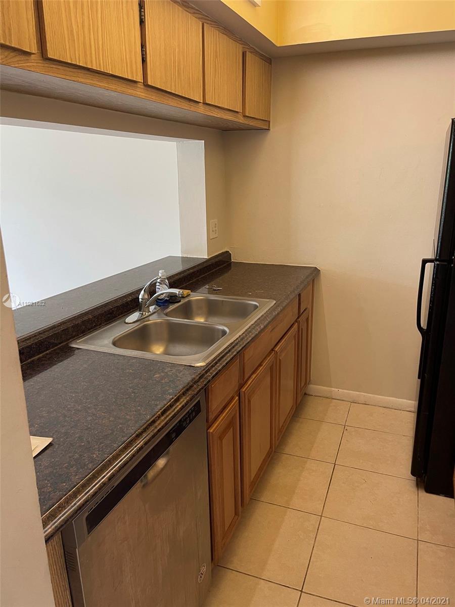 Coral Springs, FL 33071,10001 W Atlantic Blvd #323