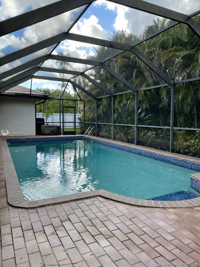Miami Lakes, FL 33014,16160 Aberdeen Way