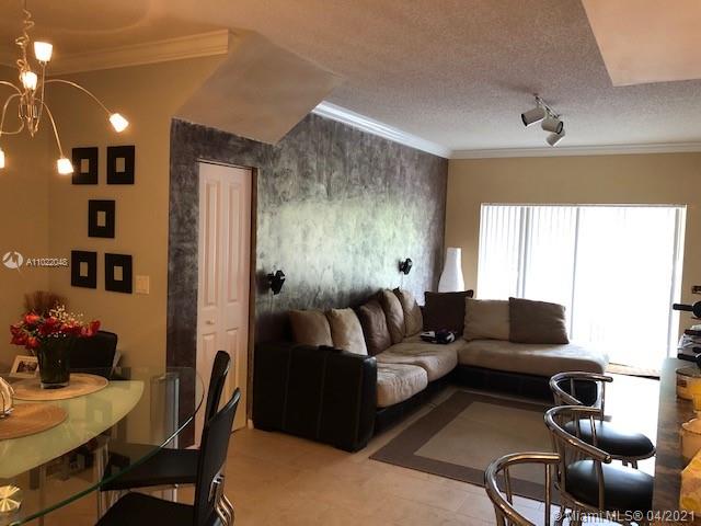 Coral Springs, FL 33067,5860 W Sample Rd #207