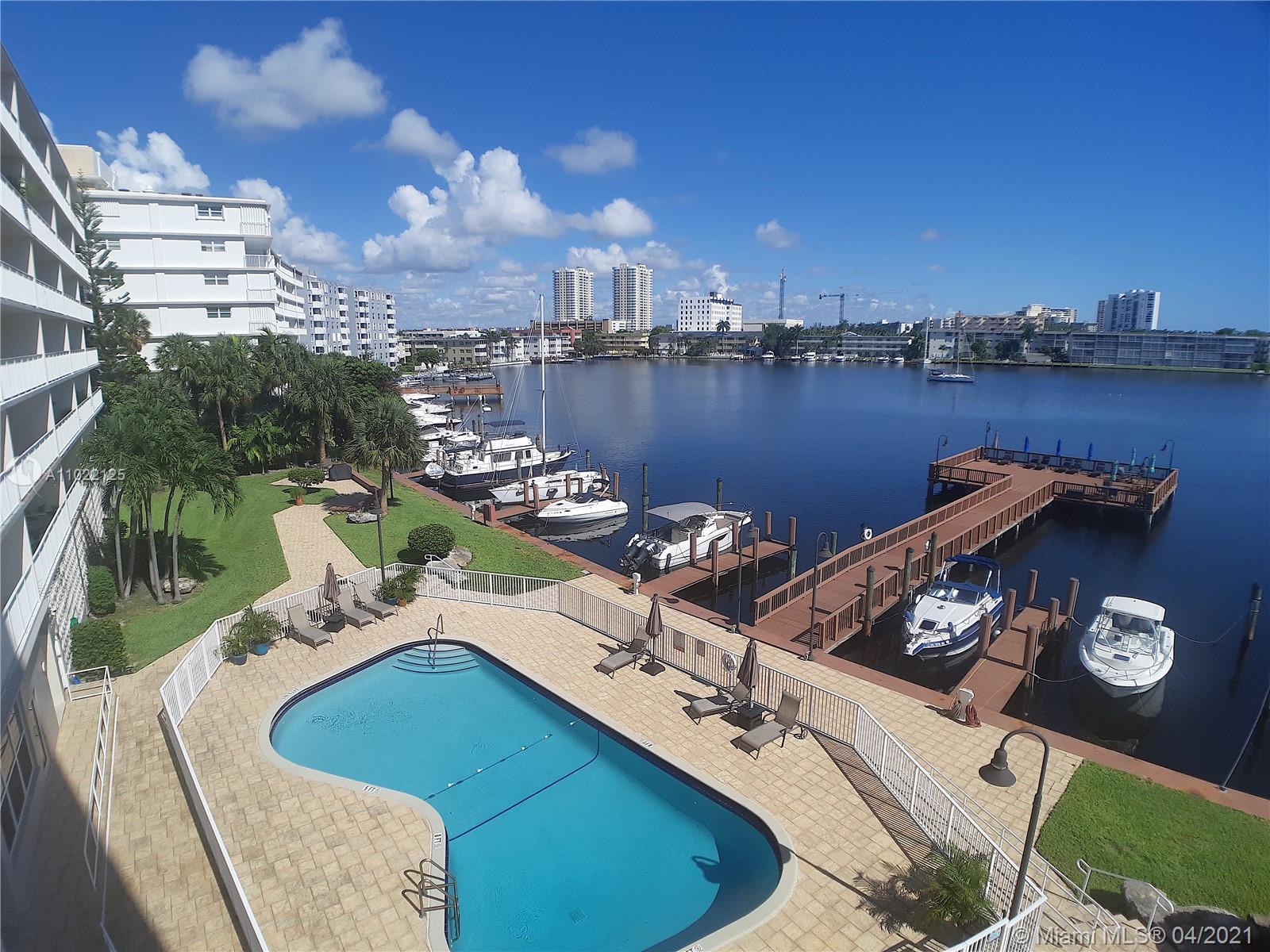 Hallandale Beach, FL 33009,400 Golden Isles Dr #27