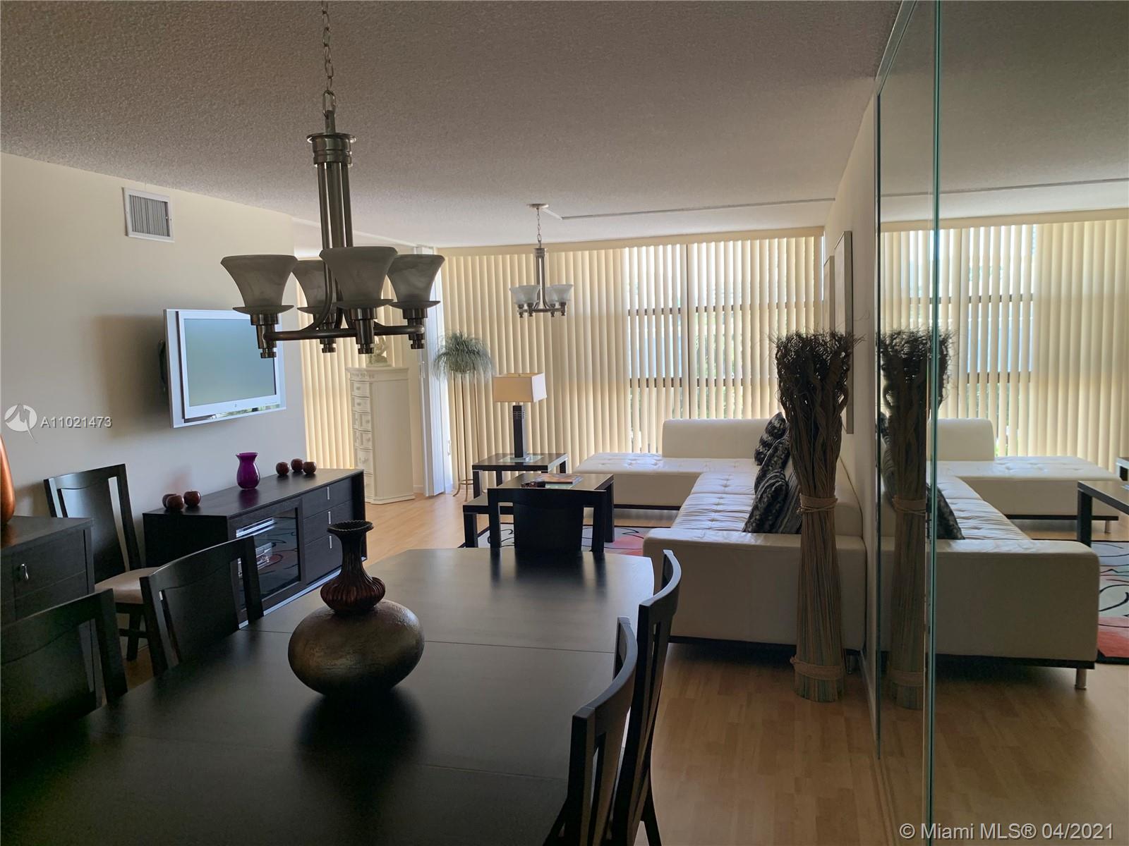 Hallandale Beach, FL 33009,600 Parkview Dr #301