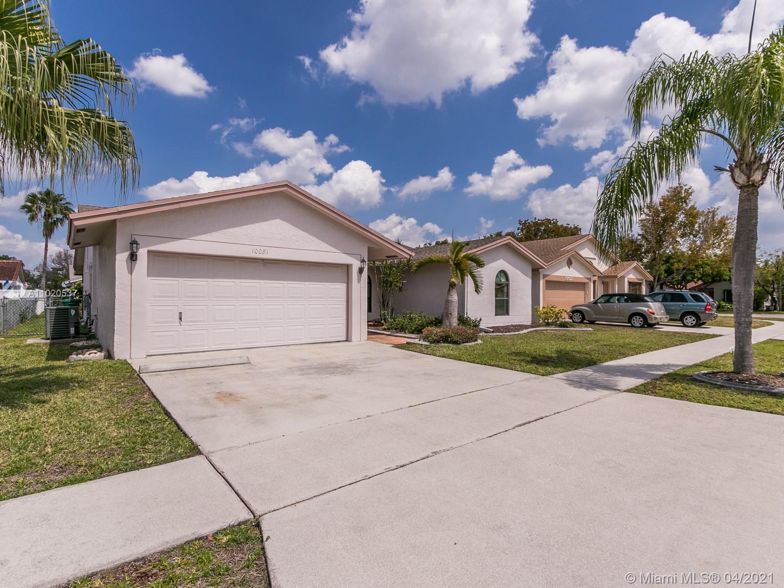 Davie, FL 33324,10081 SW 17th Ct