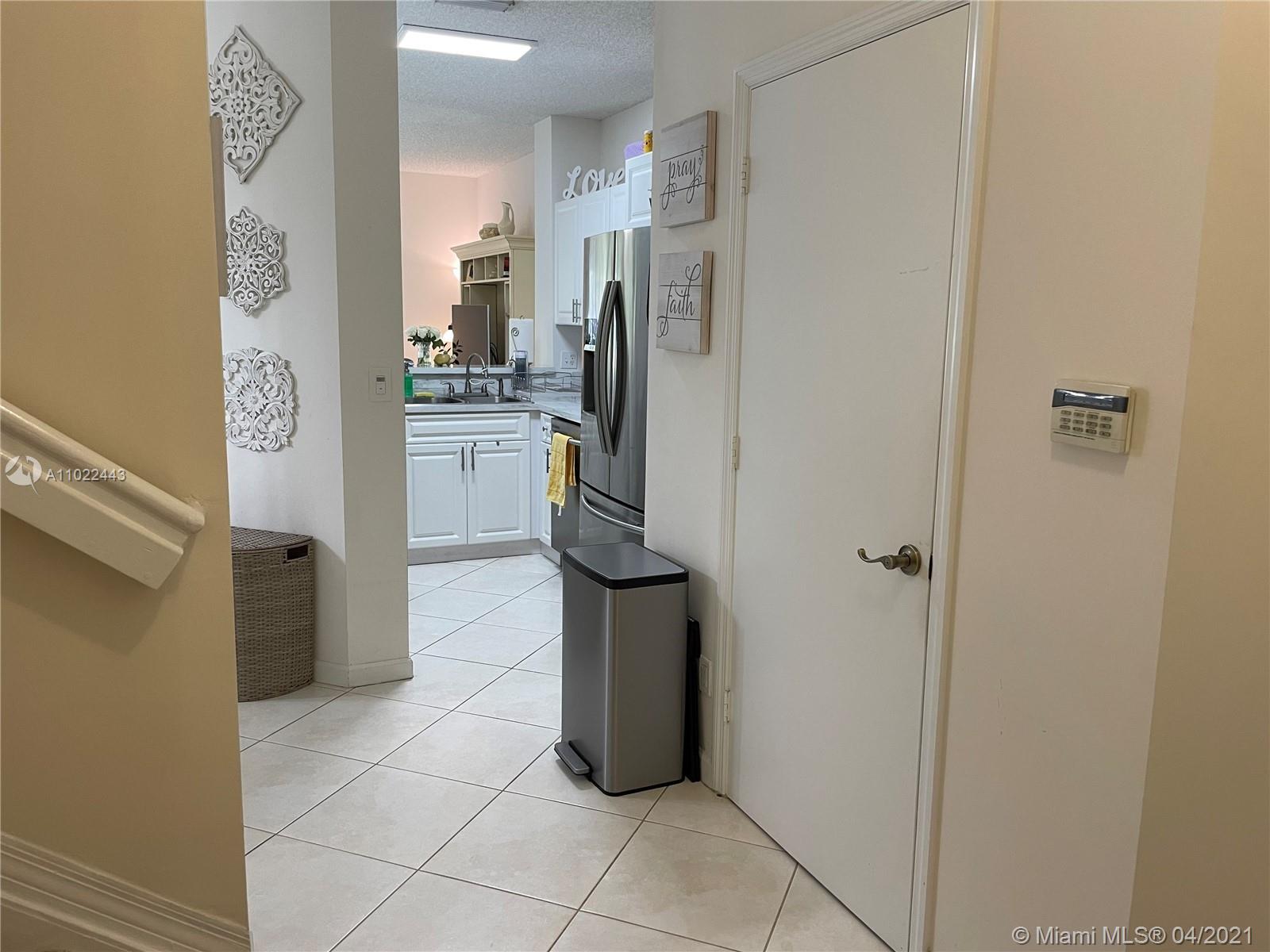 Pembroke Pines, FL 33025,457 SW 122 TER #457