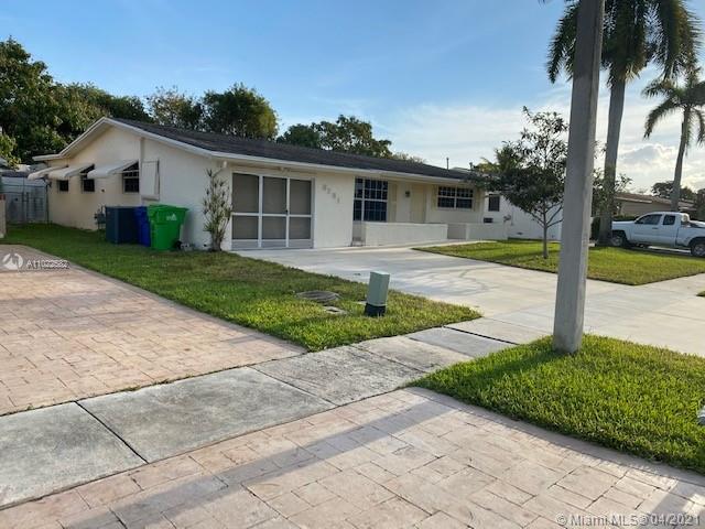 9231 NW 26th Pl, Sunrise, FL 33322