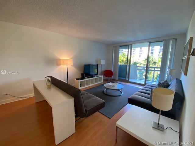 Miami Beach, FL 33139,1500 Bay Rd #364S