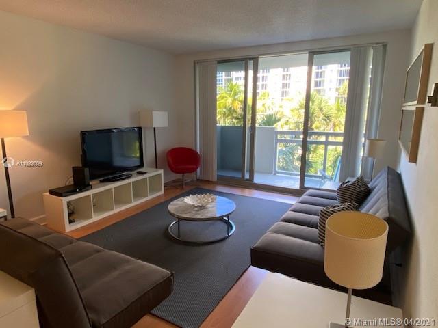 Miami Beach, FL 33139,1500 Bay Rd #364S