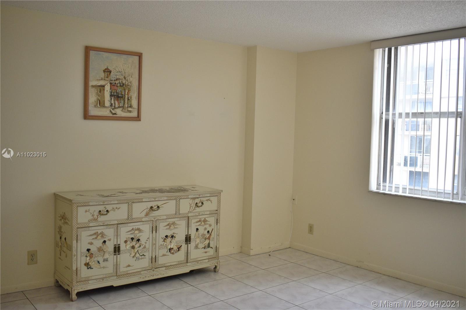 Hallandale Beach, FL 33009,1865 S Ocean Dr #15B