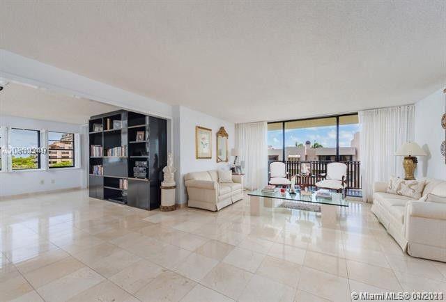 100 Ocean Lane Drive #PH2, Key Biscayne, FL 33149