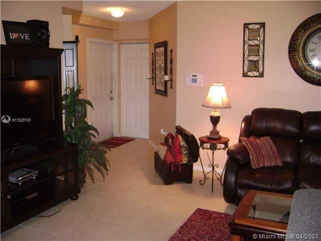 Pembroke Pines, FL 33024,9640 NW 2nd St #5-107