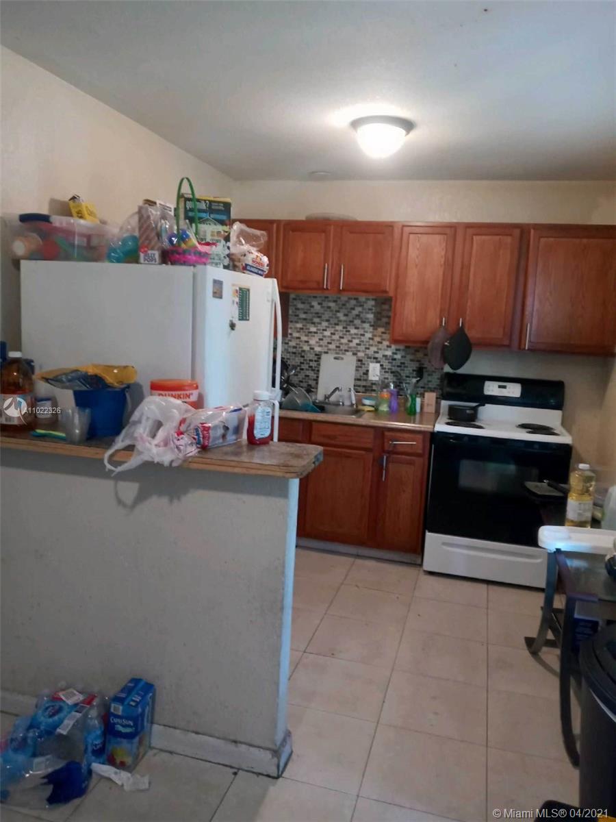 Lauderhill, FL 33311,3280 NW 13th Ct