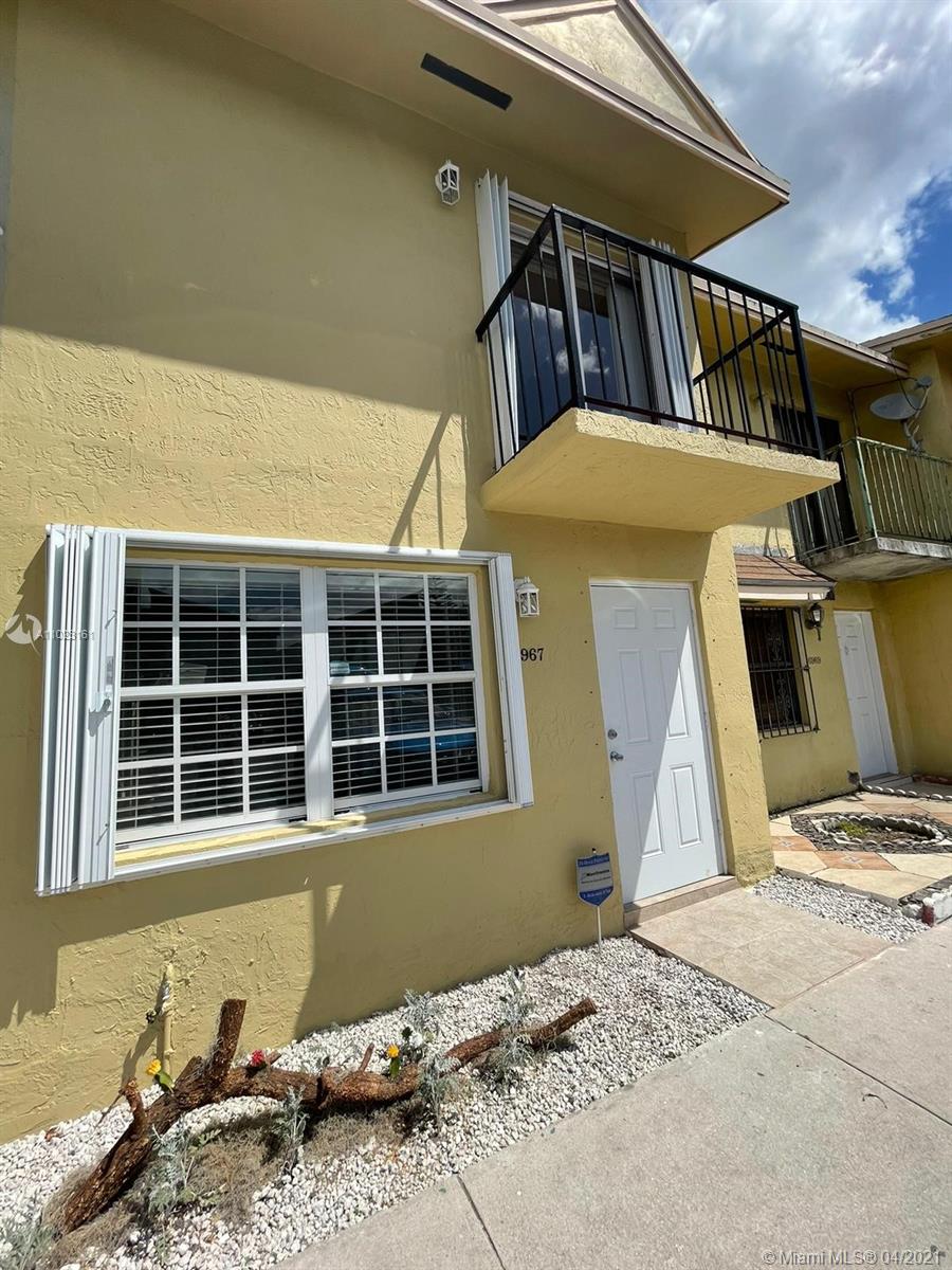 6967 W 7th Ave #14, Hialeah, FL 33014