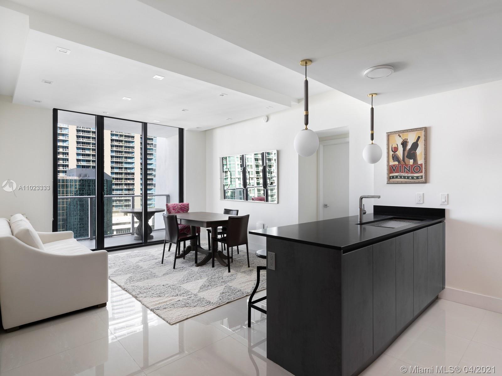 Miami, FL 33131,1010 Brickell Ave #2404