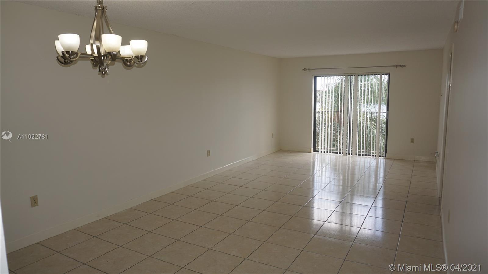 Hialeah Gardens, FL 33016,9917 W Okeechobee Rd #3-307