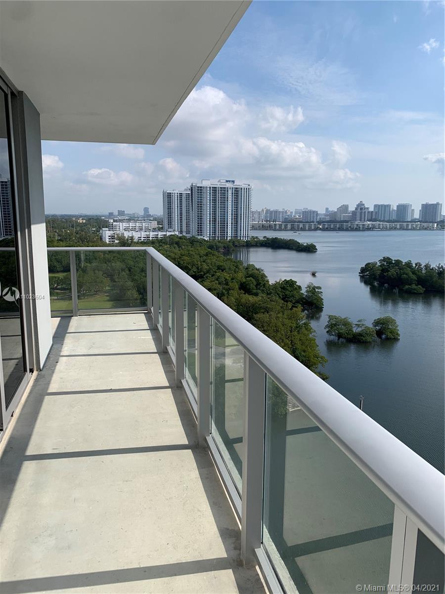 North Miami Beach, FL 33160,16385 Biscayne Blvd #1407