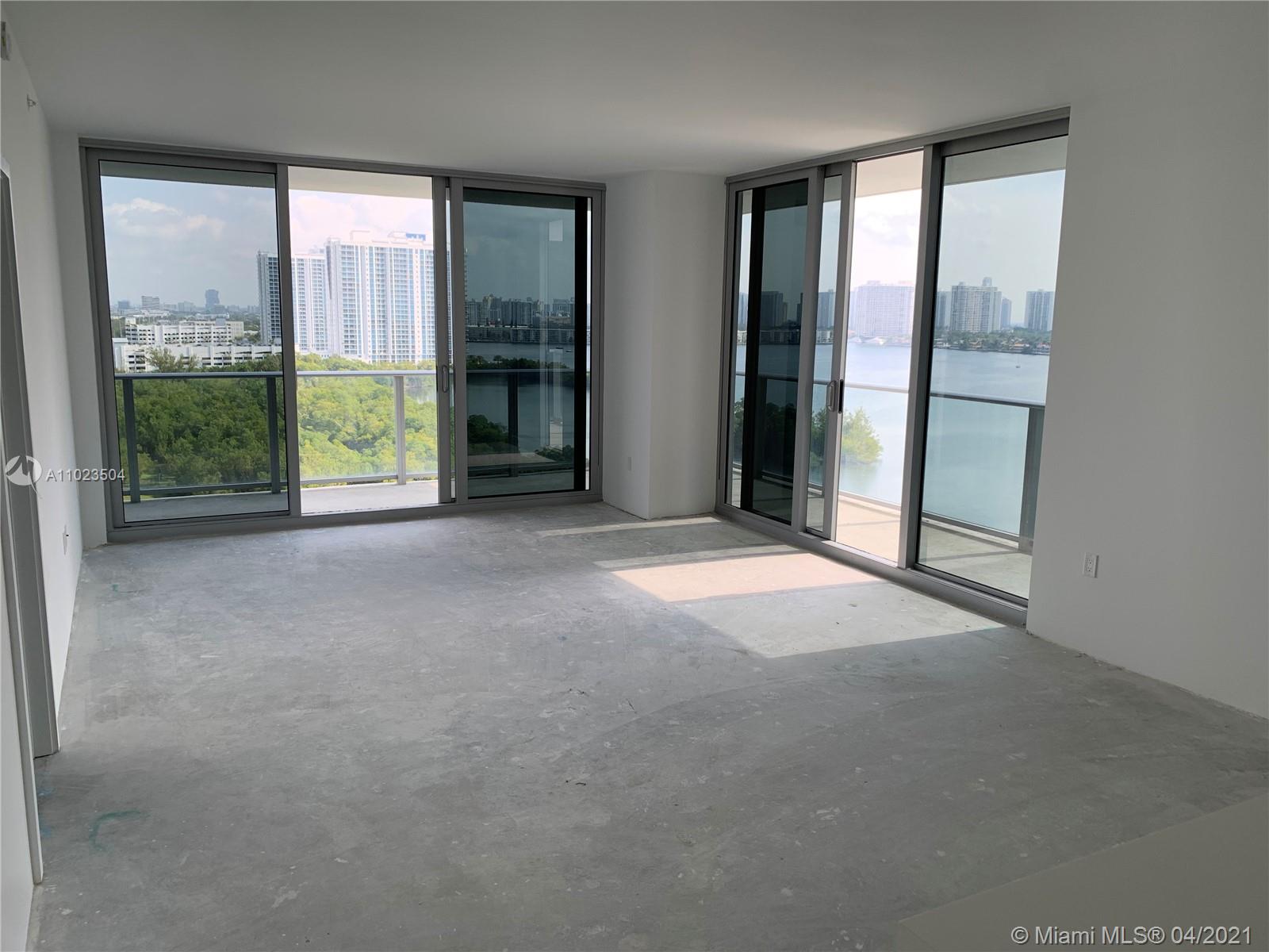 North Miami Beach, FL 33160,16385 Biscayne Blvd #1407