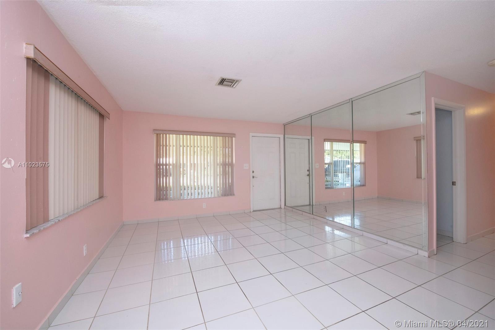 Fort Lauderdale, FL 33315,1454 SW 32nd Ct