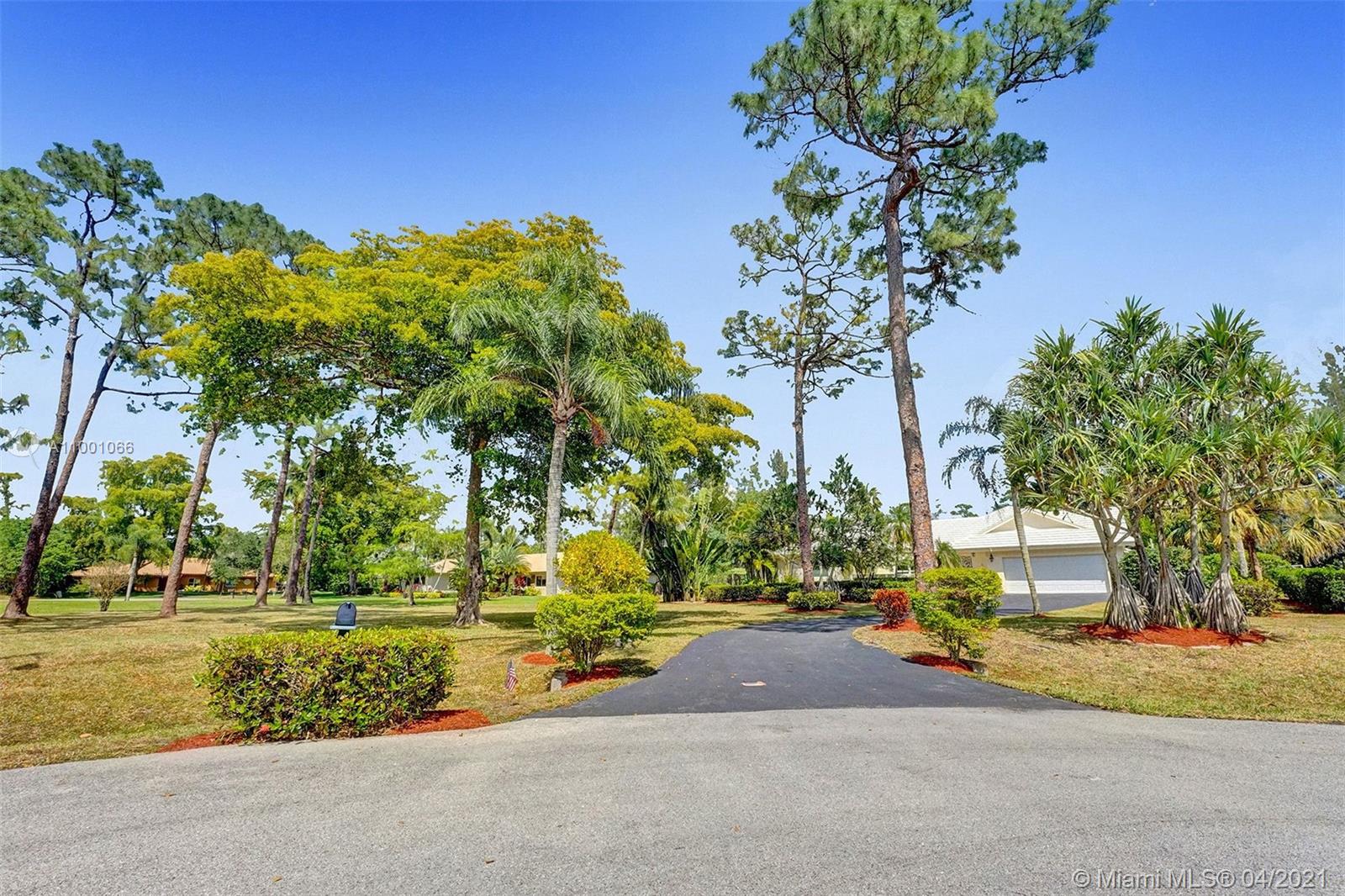 Boca Raton, FL 33428,22118 Woodset Ln