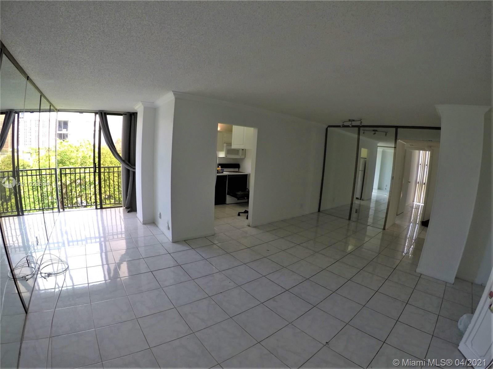 Sunny Isles Beach, FL 33160,17021 N Bay Rd #414