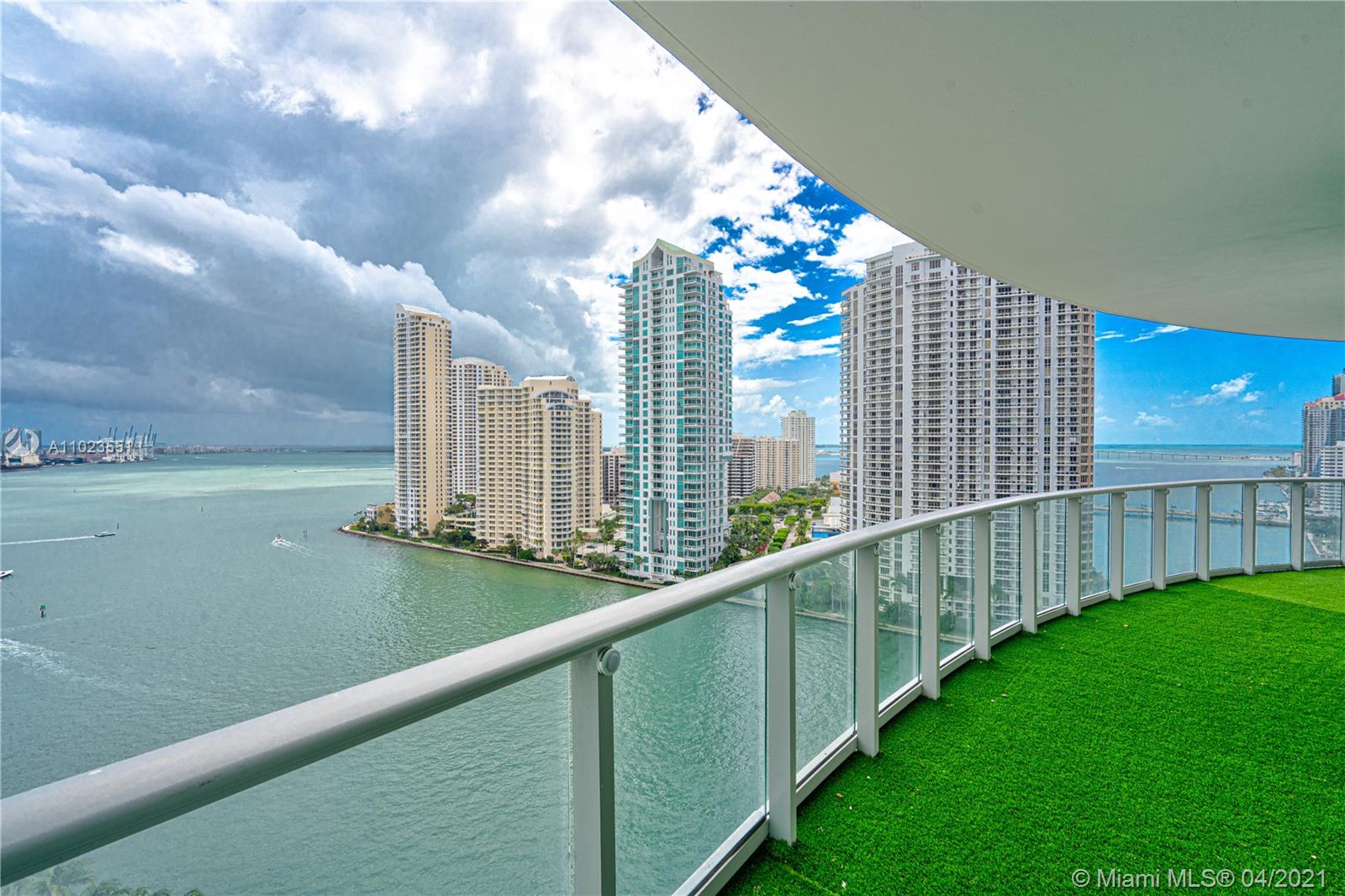 300 S Biscayne Blvd #T-1710, Miami, FL 33131