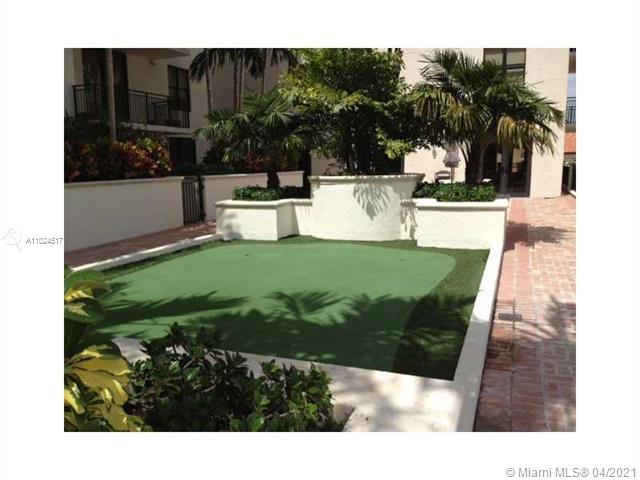 Coral Gables, FL 33134,888 S Douglas Rd #1408