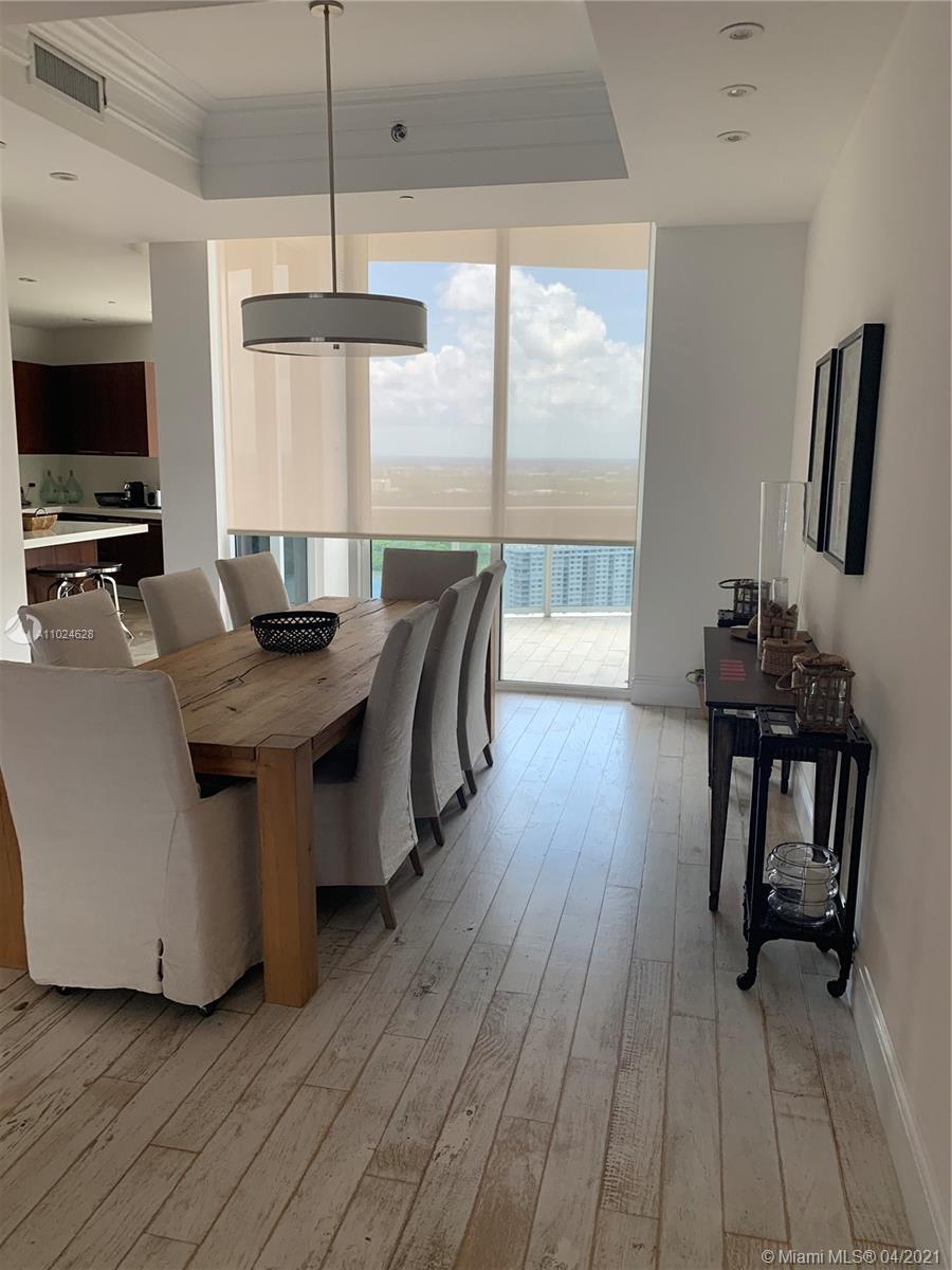 Sunny Isles Beach, FL 33160,16001 Collins Ave #3304