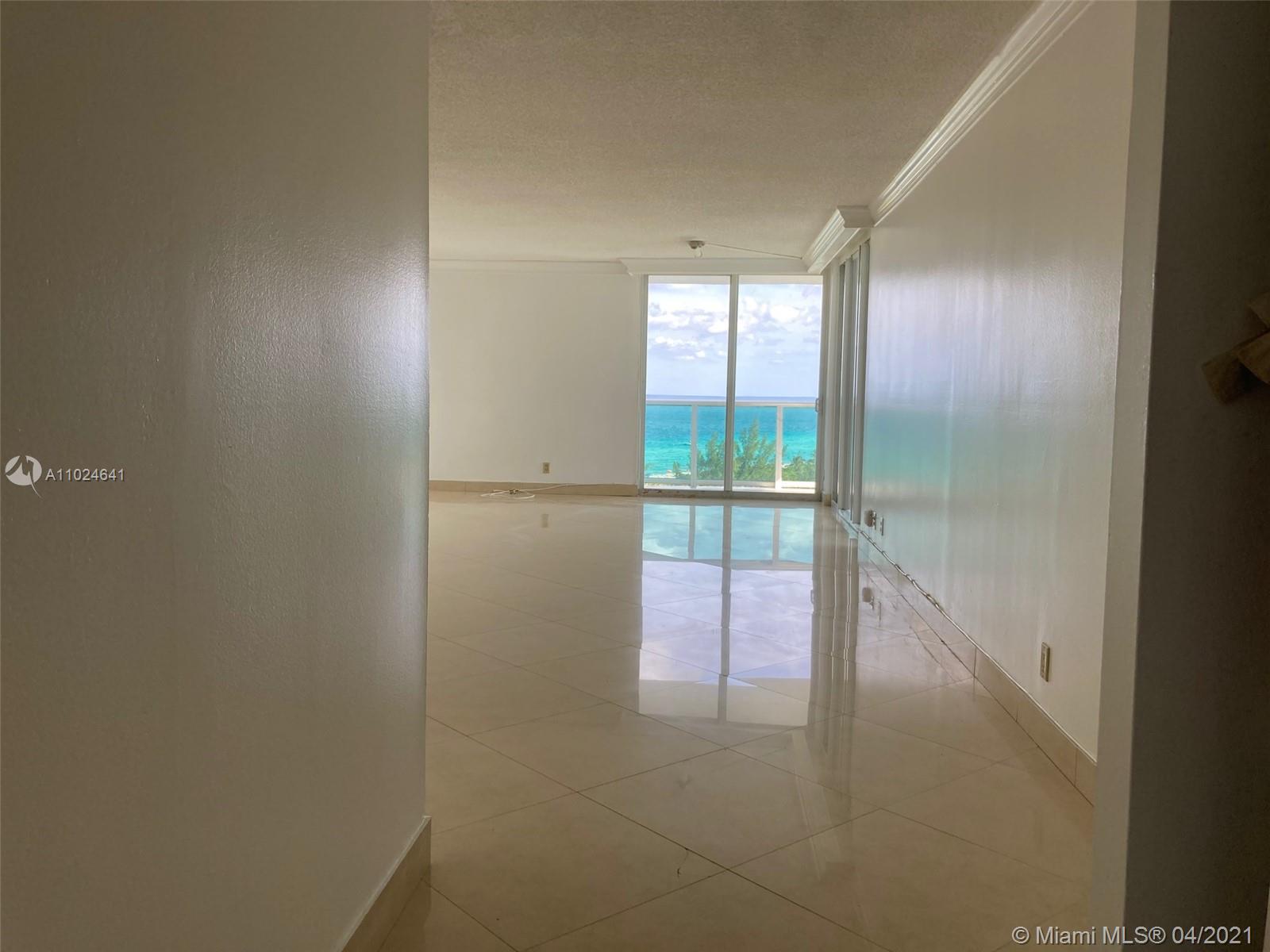 Sunny Isles Beach, FL 33160,100 Bayview Dr #1116