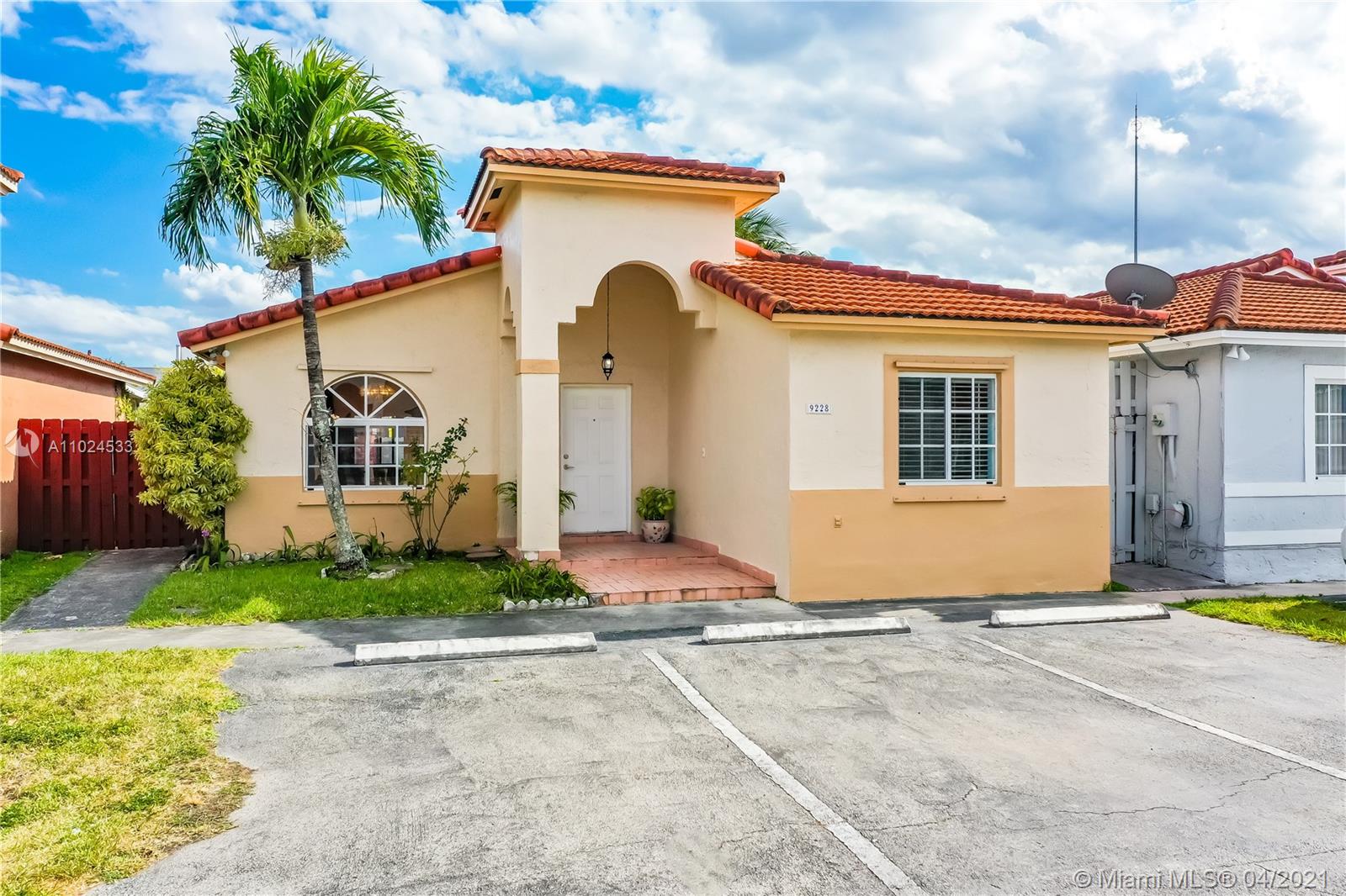 Hialeah Gardens, FL 33018,9228 NW 120th Ter