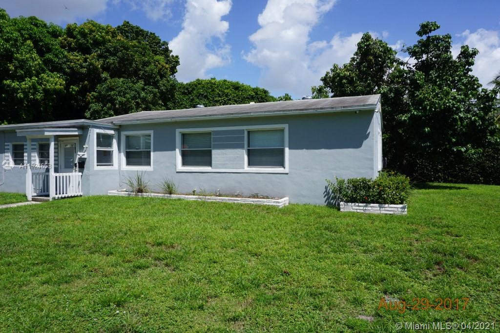 North Miami Beach, FL 33162,781 NE 168th St