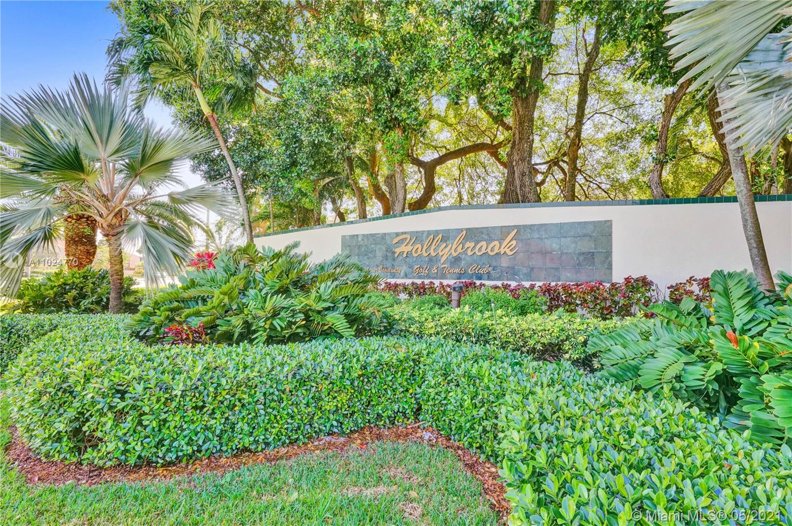 Pembroke Pines, FL 33025,8990 S Hollybrook Blvd #308