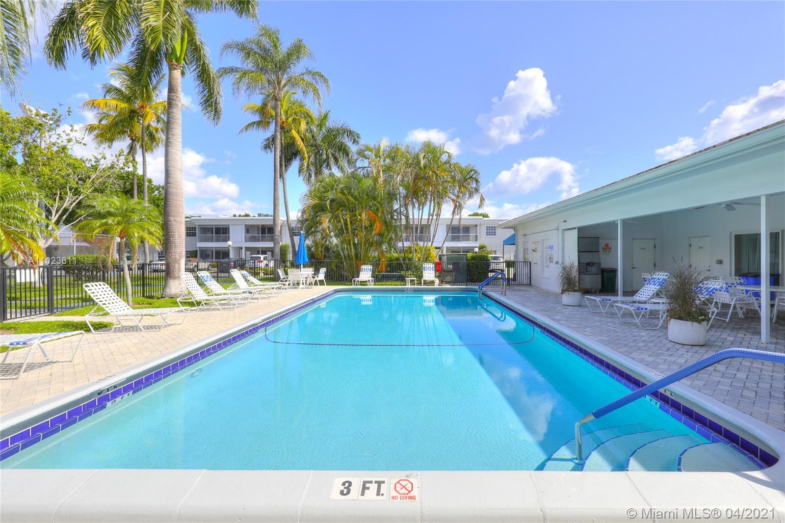 Fort Lauderdale, FL 33308,6251 Bay Club Dr #4