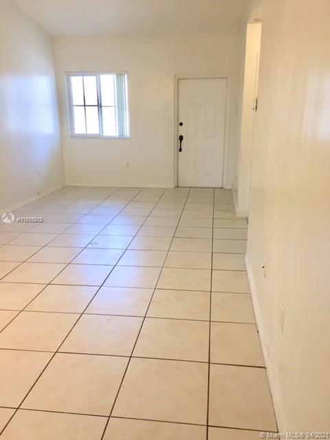 Homestead, FL 33035,1260 SE 27th St #204