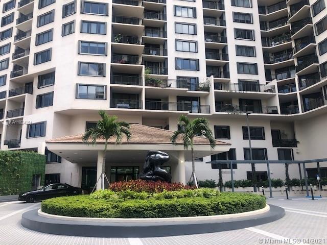 540 Brickell Key Dr #215, Miami, FL 33131