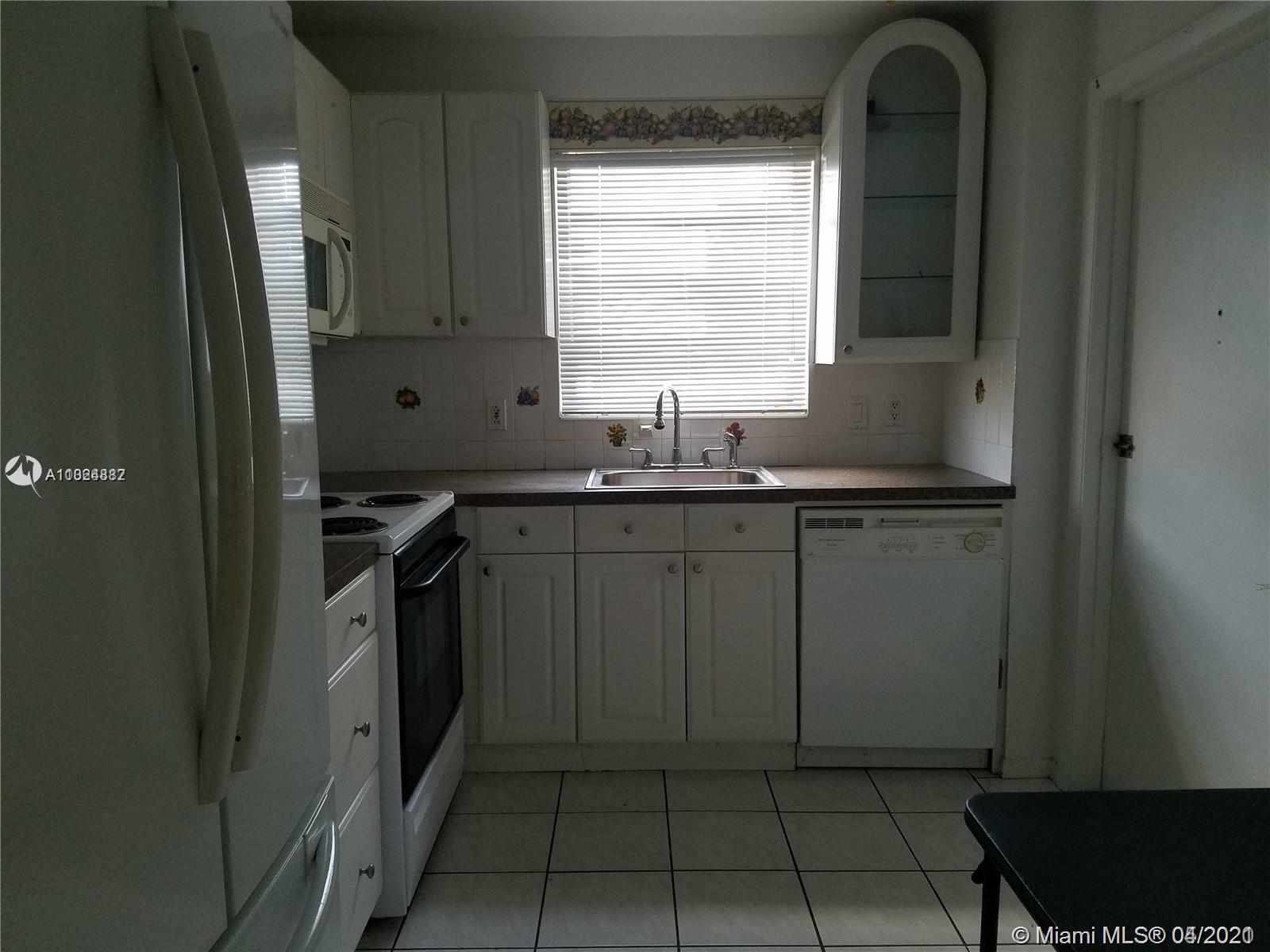 North Miami Beach, FL 33162,16410 Miami Dr #608