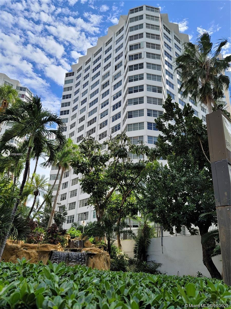 Miami, FL 33131,999 Brickell Bay Dr #705