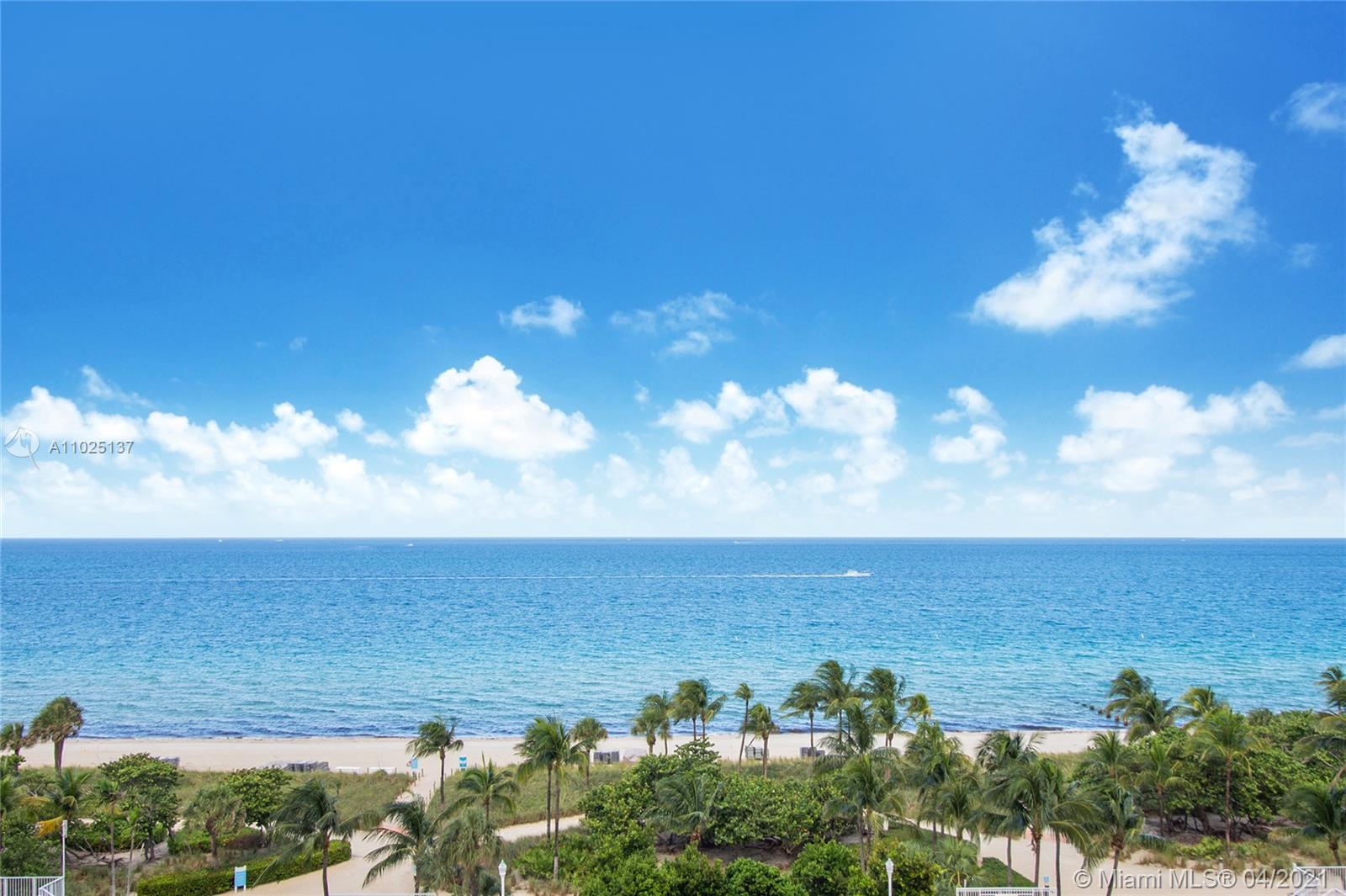 Bal Harbour, FL 33154,9801 Collins Ave #PH18