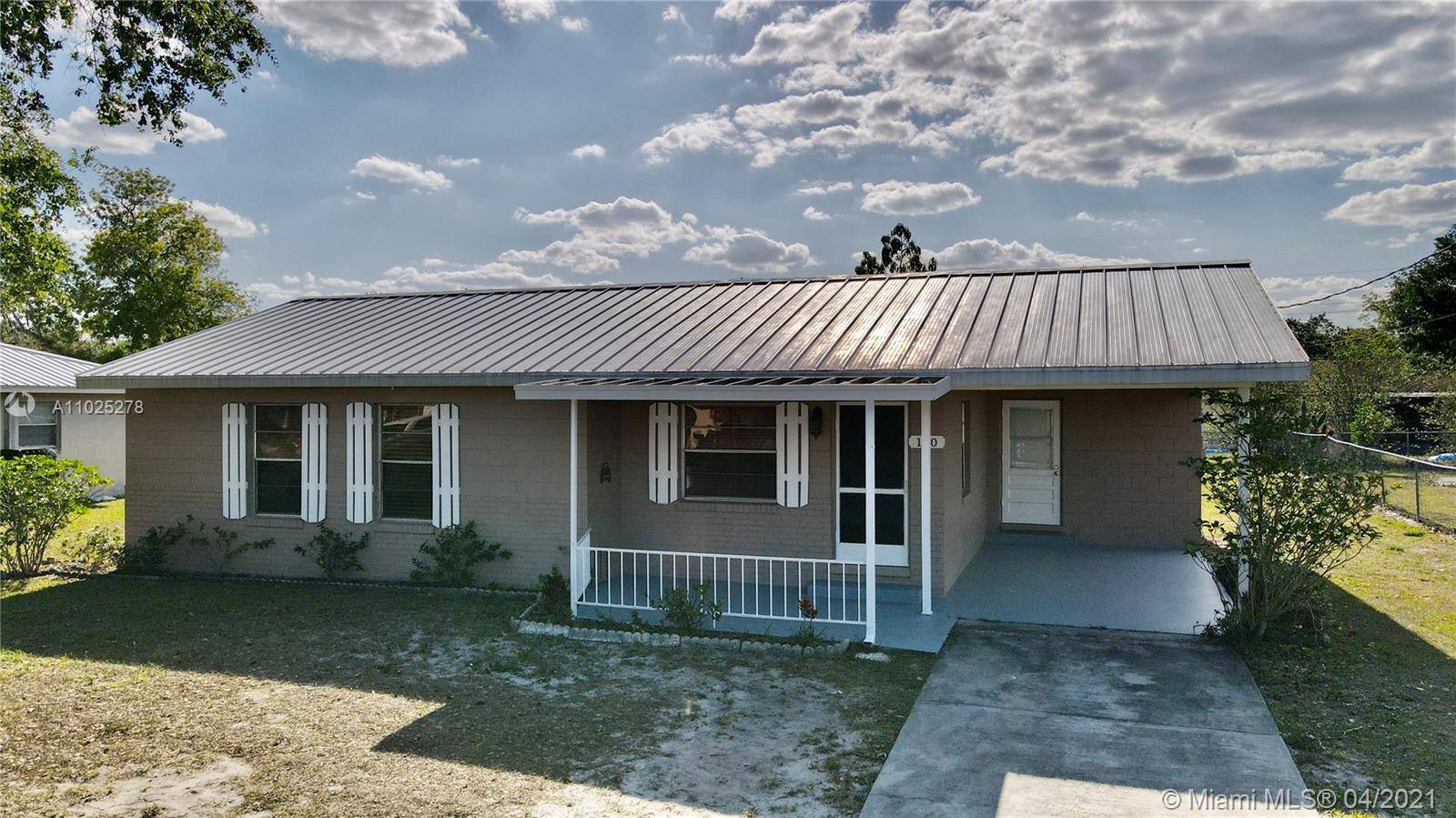 120 Rosemary Ave, Other City - In The State Of Florida, FL 33875