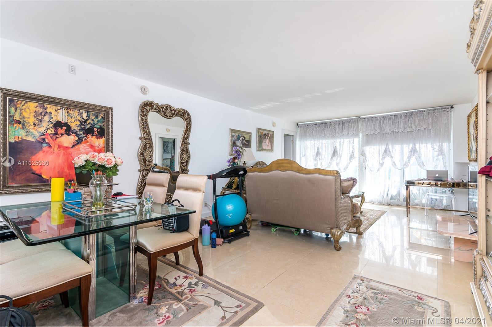 Sunny Isles Beach, FL 33160,100 Bayview Dr #2121