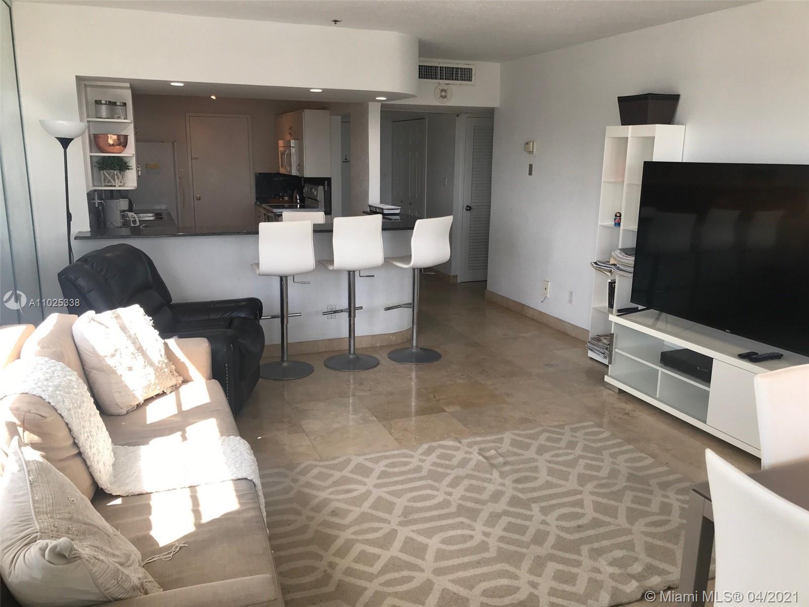 100 Lincoln Rd 1611, Miami Beach, Florida 33139, 2 Bedrooms Bedrooms, ,2 BathroomsBathrooms,Residentiallease,For Rent,100 Lincoln Rd 1611,A11025338