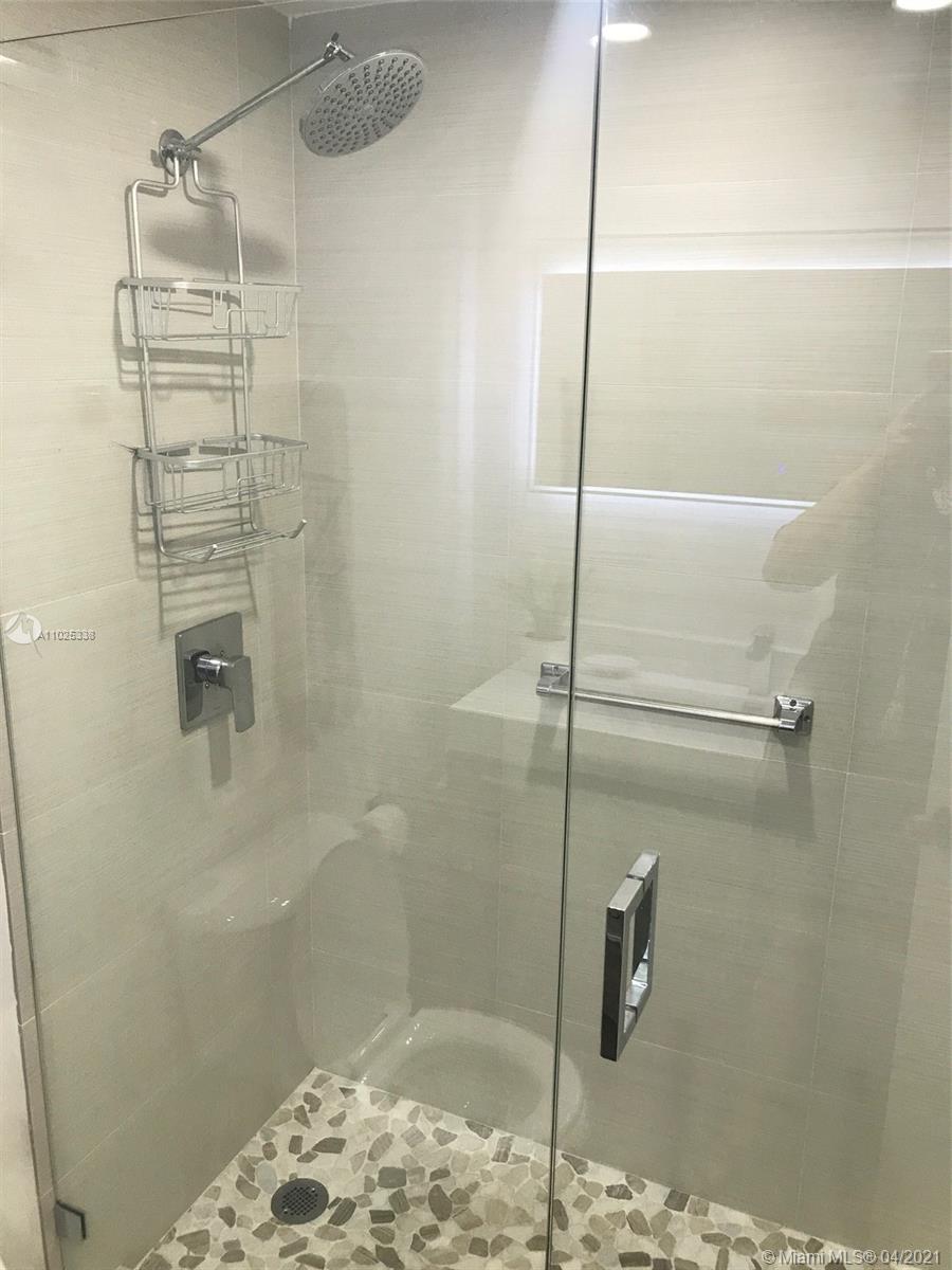 100 Lincoln Rd 1611, Miami Beach, Florida 33139, 2 Bedrooms Bedrooms, ,2 BathroomsBathrooms,Residentiallease,For Rent,100 Lincoln Rd 1611,A11025338